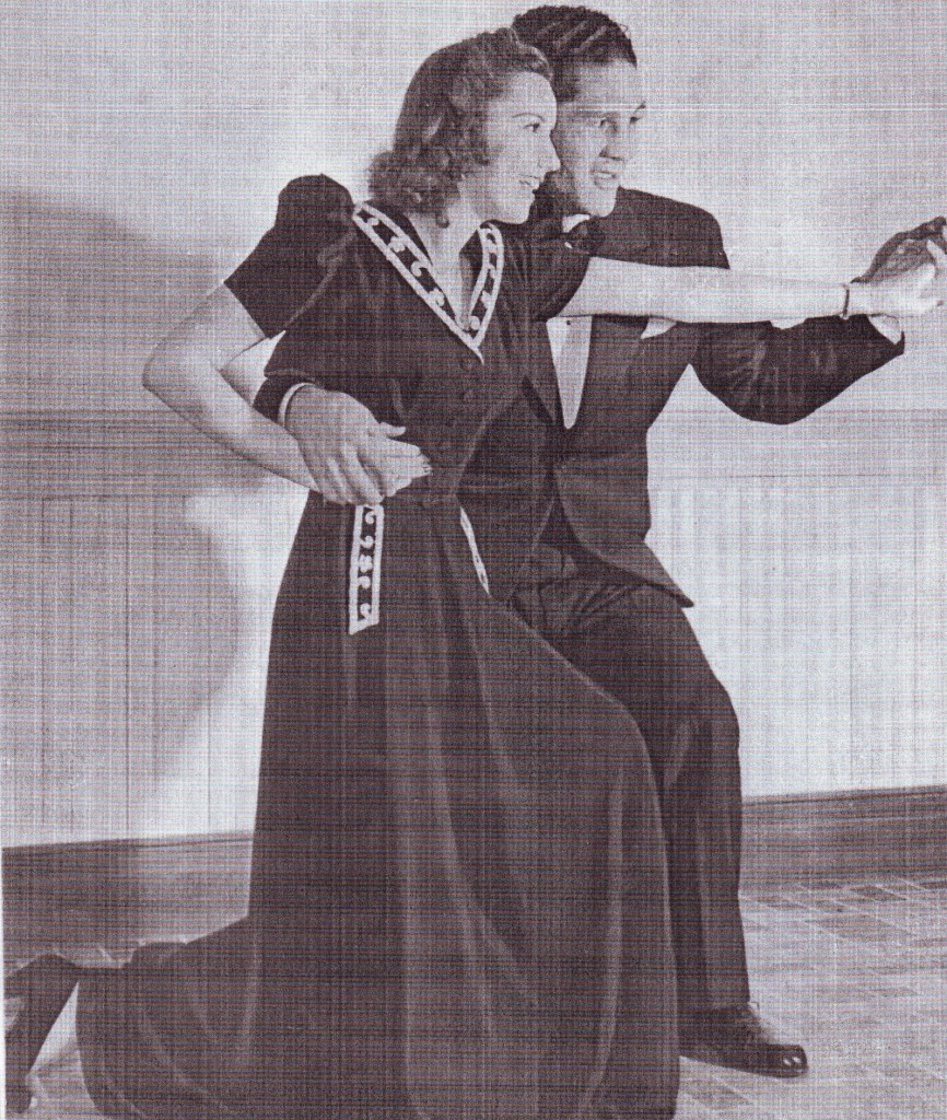 Arturo Godoy bailando