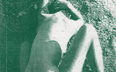 Desierto. Piel desnuda en la tierra